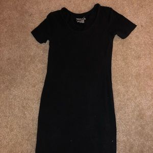 Fitted black dress
